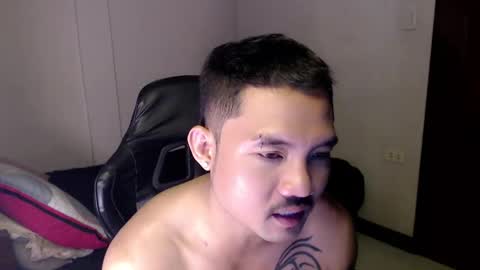 Snapshot of thefriskyasian chatting on 12/29/24, 02:52 Jaycee online show from 12/29/24, 02:52