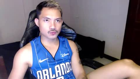 Snapshot of thefriskyasian chatting on 01/21/25, 08:32 Jaycee online show from 01/21/25, 08:32