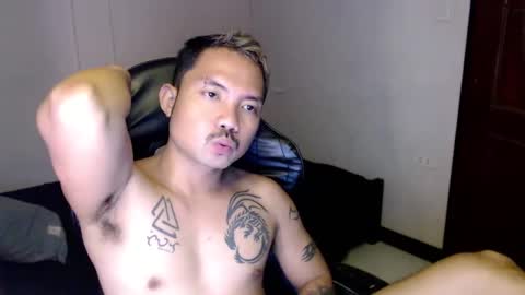 Snapshot of thefriskyasian chatting on 01/21/25, 11:55 Jaycee online show from 01/21/25, 11:55
