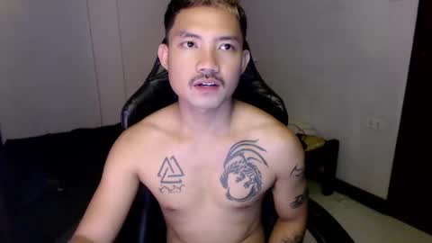 Snapshot of thefriskyasian chatting on 02/08/25, 03:30 Jaycee online show from 02/08/25, 03:30