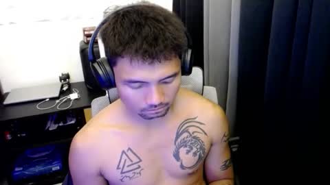 Snapshot of thefriskyasian chatting on 09/11/25, 03:56 Jaycee online show from 09/11/25, 03:56