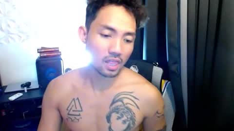 Snapshot of thefriskyasian chatting on 09/15/25, 02:17 Jaycee online show from 09/15/25, 02:17