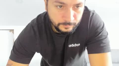 Snapshot of theguardian7 chatting on 11/02/25, 09:11 theguardian7 online show from 11/02/25, 09:11