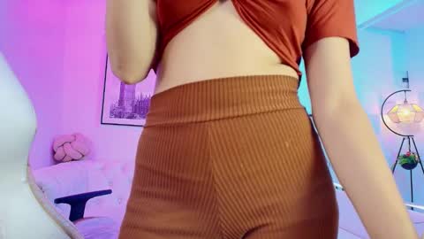 Snapshot of theia_moon_ chatting on 01/18/25, 12:47 Theia online show from 01/18/25, 12:47