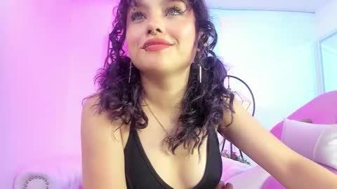 Snapshot of theia_moon_ chatting on 02/08/25, 04:36 Theia online show from 02/08/25, 04:36