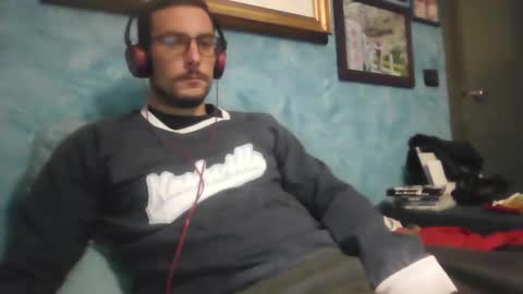 Snapshot of theitalianx95x chatting on 01/01/25, 09:52 theitalianx95x online show from 01/01/25, 09:52