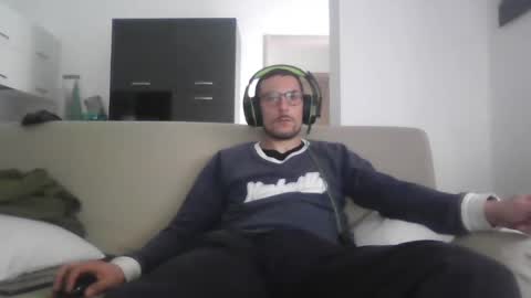 Snapshot of theitalianx95x chatting on 01/31/25, 03:00 theitalianx95x online show from 01/31/25, 03:00