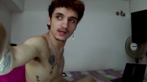 theking11220 online show from 02/21/25, 05:56