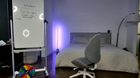 King Tyler online show from 12/11/24, 04:39