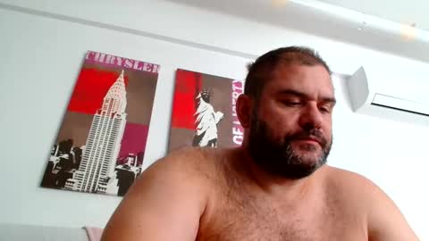 Snapshot of themastercomander chatting on 09/23/25, 05:43 Big Alpha Daddy Master online show from 09/23/25, 05:43