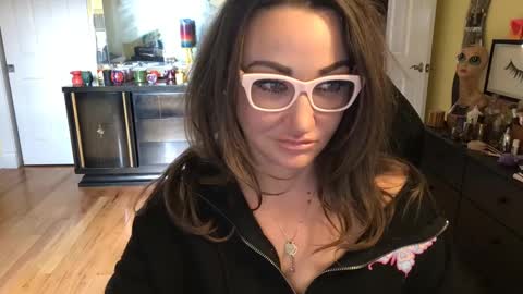 Cach Nelson online show from 12/18/24, 06:57