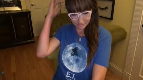 Cach Nelson online show from 10/19/25, 09:43