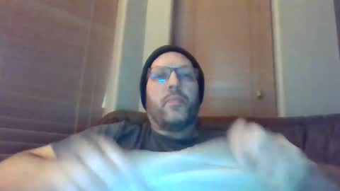 Snapshot of theo6974z chatting on 02/28/25, 11:25 theo6974z online show from 02/28/25, 11:25