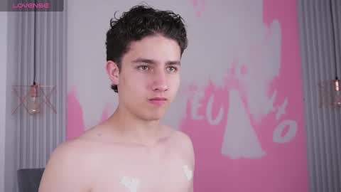  THEO- MATEO  online show from 01/19/25, 04:46