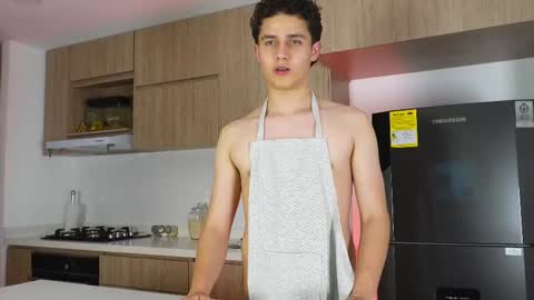  THEO- MATEO  online show from 02/15/25, 02:58