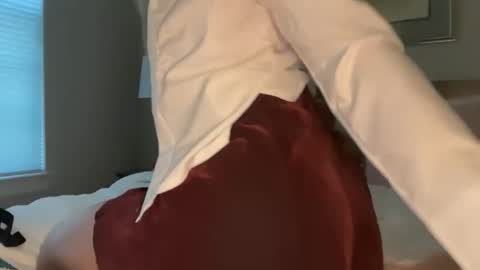 Snapshot of theoneandonlyava chatting on 11/14/25, 10:18 Ava online show from 11/14/25, 10:18