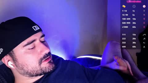 Snapshot of theoravi chatting on 12/12/24, 06:03 Theo Ravi online show from 12/12/24, 06:03