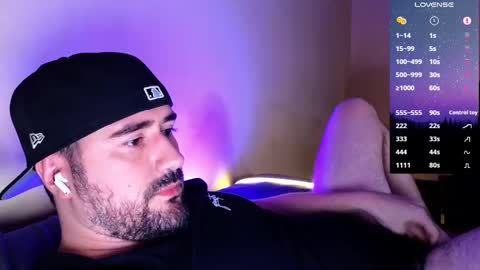 Snapshot of theoravi chatting on 02/27/25, 03:58 Theo Ravi online show from 02/27/25, 03:58