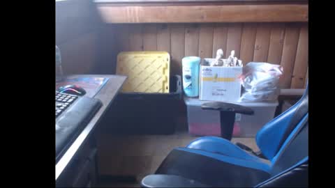 Snapshot of therealbigcheese0695 chatting on 01/22/25, 08:28 therealbigcheese0695 online show from 01/22/25, 08:28