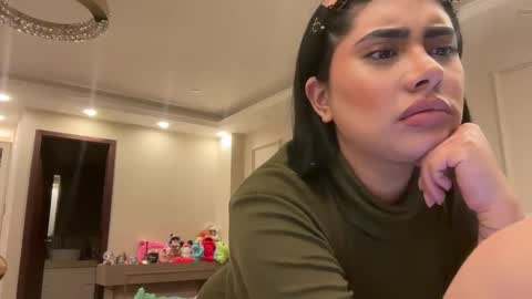 Snapshot of therealcamilabaddie chatting on 11/07/25, 04:01 therealcamilabaddie online show from 11/07/25, 04:01