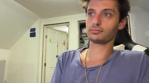 Snapshot of therealdylansdick chatting on 10/16/25, 12:00 therealdylansdick online show from 10/16/25, 12:00