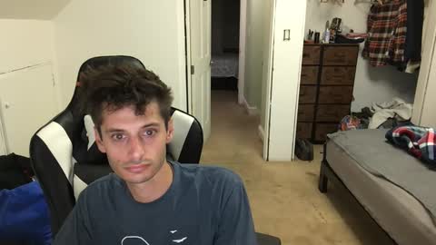 Snapshot of therealdylansdick chatting on 10/24/25, 11:34 therealdylansdick online show from 10/24/25, 11:34