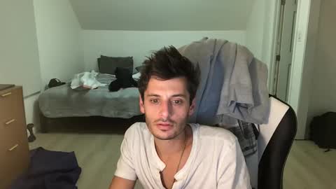 Snapshot of therealdylansdick chatting on 11/15/25, 11:43 therealdylansdick online show from 11/15/25, 11:43