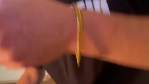 Snapshot of therealdylansdick chatting on 11/17/25, 04:40 therealdylansdick online show from 11/17/25, 04:40