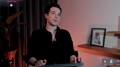 Snapshot of therealmartincox chatting on 01/26/25, 09:29 4th online show from 01/26/25, 09:29