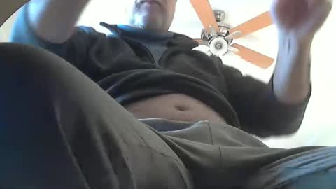 Snapshot of thereisnospoon1970 chatting on 01/22/25, 09:21 Neo online show from 01/22/25, 09:21