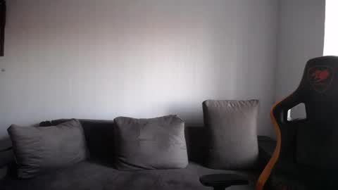 Nick   online show from 02/10/25, 01:33