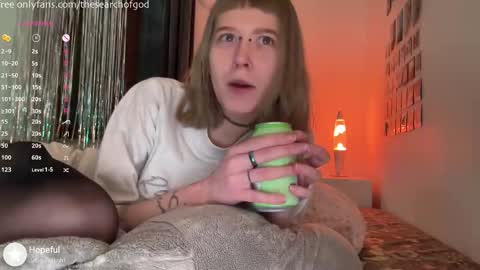 LISA                                            online show from 10/21/25, 07:03