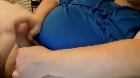 Snapshot of thetrouble chatting on 10/25/25, 01:18 thetrouble online show from 10/25/25, 01:18