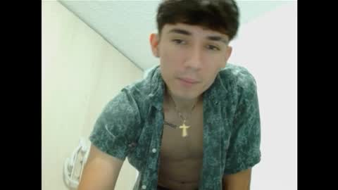 Snapshot of thiago_deseo69 chatting on 09/27/25, 08:36 thiago_deseo69 online show from 09/27/25, 08:36