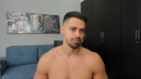 thiago_driussi online show from 10/15/25, 12:49