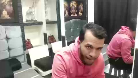 Snapshot of thiago_hairy chatting on 10/18/25, 02:58 thiago_hairy online show from 10/18/25, 02:58