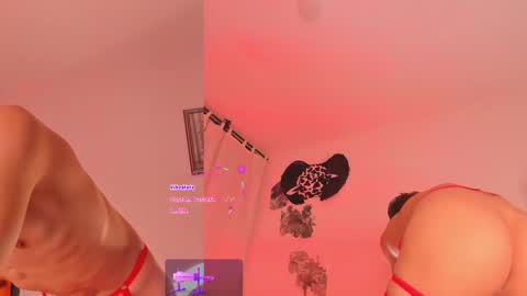 Snapshot of thiago_jones chatting on 02/15/25, 12:37 SanThiago online show from 02/15/25, 12:37