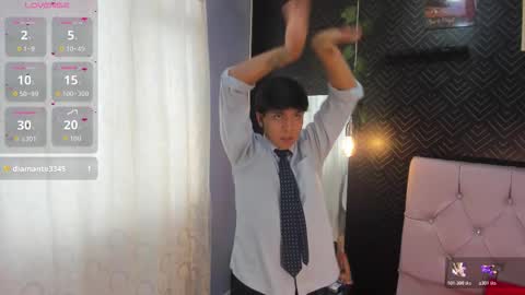 Snapshot of thiago_kozak chatting on 11/06/25, 01:34 thiago online show from 11/06/25, 01:34