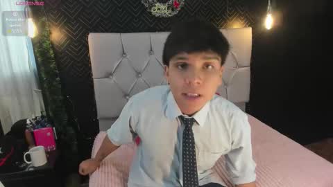 Snapshot of thiago_kozak chatting on 11/22/25, 01:10 thiago online show from 11/22/25, 01:10