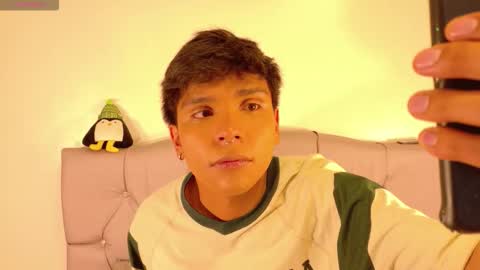 Snapshot of thiago_kozak chatting on 11/25/25, 03:06 thiago online show from 11/25/25, 03:06