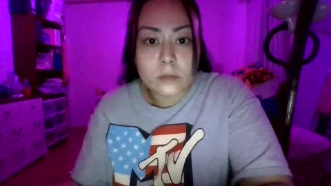 thickassazn93 online show from 10/11/25, 03:39