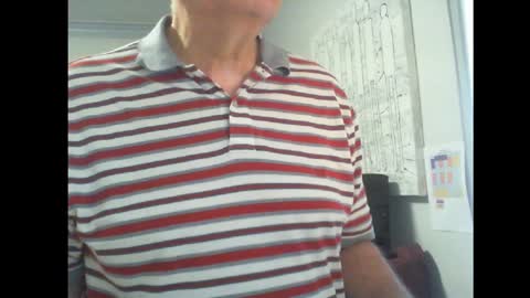 Snapshot of thickmelnik chatting on 01/24/25, 11:12 James online show from 01/24/25, 11:12