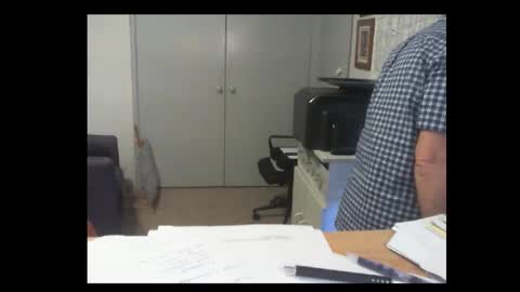 Snapshot of thickmelnik chatting on 11/25/25, 04:56 James online show from 11/25/25, 04:56