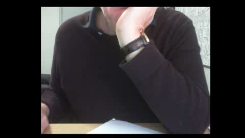 Snapshot of thickmelnik chatting on 11/30/25, 12:53 James online show from 11/30/25, 12:53