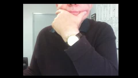 Snapshot of thickmelnik chatting on 12/01/25, 05:01 James online show from 12/01/25, 05:01