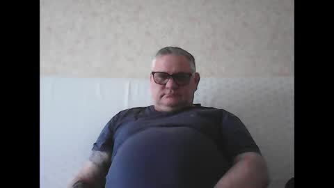 Snapshot of thierrysymp chatting on 02/16/25, 04:42 Thierrysymp online show from 02/16/25, 04:42