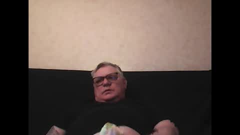 Snapshot of thierrysymp chatting on 02/26/25, 07:05 Thierrysymp online show from 02/26/25, 07:05