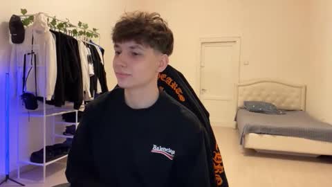 Thomas Hill online show from 11/22/25, 08:19