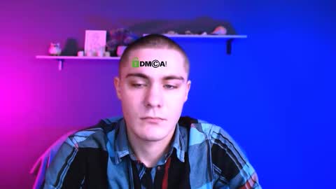 thomas_crow online show from 11/18/25, 09:58