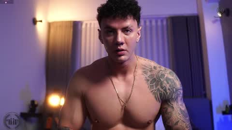 Thomas Falcon online show from 10/11/25, 10:41